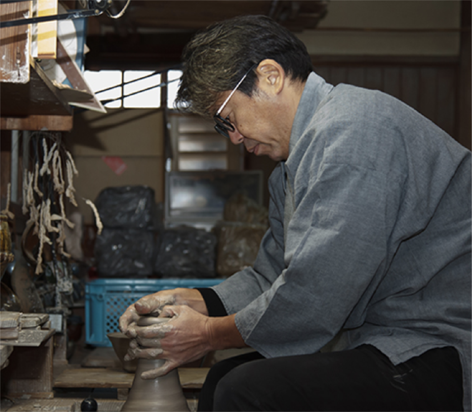 陶艺家：河井亮輝